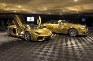 Золотые Lamborghini и Rolls-Royce как приложение к дому