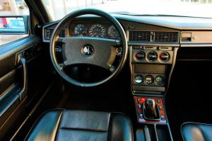 Mercedes-Benz 190 E 2.5-16 Evolution II 1990 года