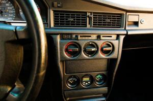 Mercedes-Benz 190 E 2.5-16 Evolution II 1990 года