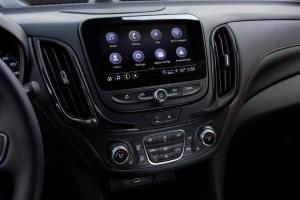 Chevrolet Equinox RS 2020 года
