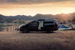 Chrysler Pacifica Limited S Appearance Package AWD 2020 года