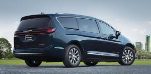Chrysler Pacifica Hybrid Pinnacle 2020 года