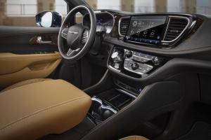 Chrysler Pacifica Pinnacle AWD 2020 года