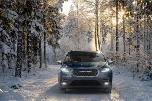 Chrysler Pacifica Pinnacle AWD 2020 года