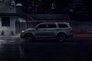 Toyota Sequoia Nightshade 2020 года