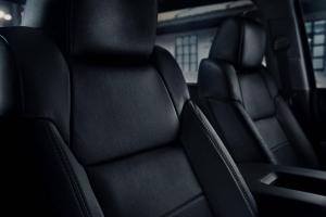 Toyota Tundra Nightshade CrewMax 2020 года