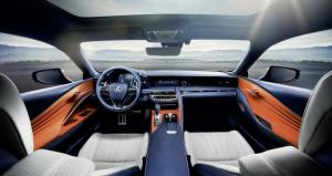 Lexus LC500h 2017 года