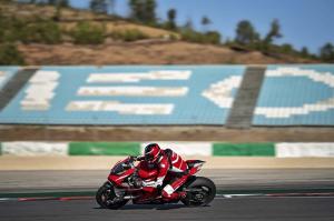 Ducati Superleggera V4 2020 года