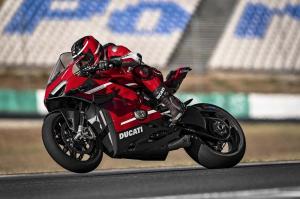 Ducati Superleggera V4 2020 года