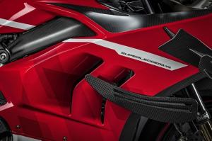 Ducati Superleggera V4 2020 года