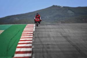 Ducati Superleggera V4 2020 года