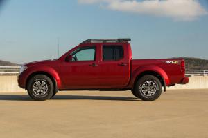 Nissan Frontier Pro-4X Crew Cab 2020 года