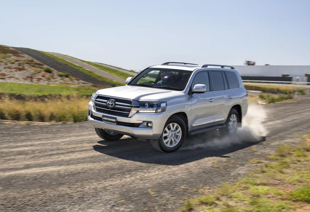 Toyota Land Cruiser 200 Sahara Horizon 2020 года