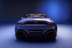 Aston Martin Vantage Roadster 2020 года