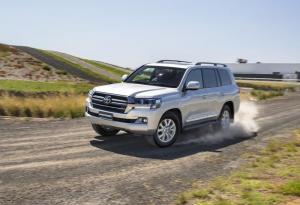 Toyota Land Cruiser 200 Sahara Horizon 2020 года