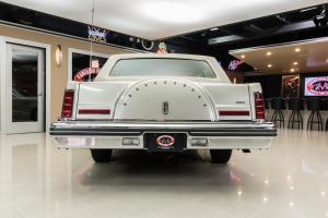 Lincoln Continental Mark VI Sedan 1980 года