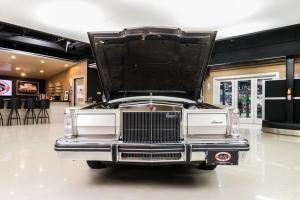Lincoln Continental Mark VI Sedan 1980 года
