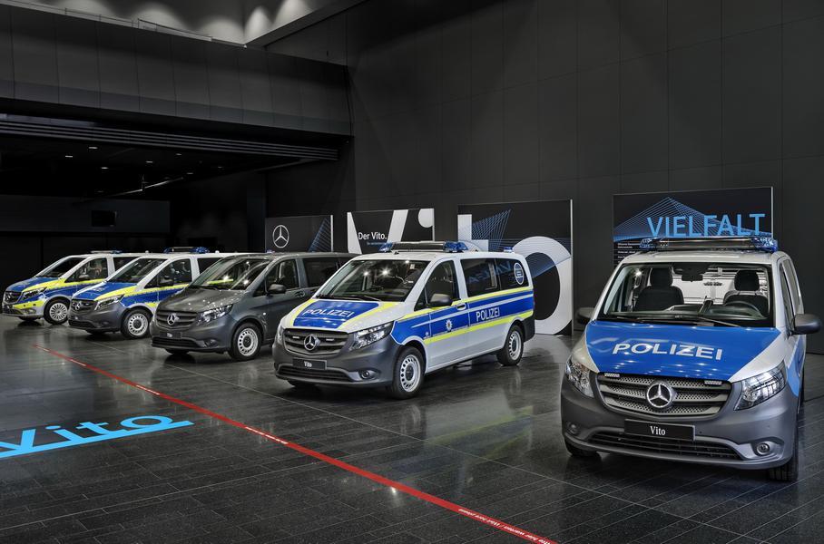 Новинки для полицейского парка от Mercedes-Benz