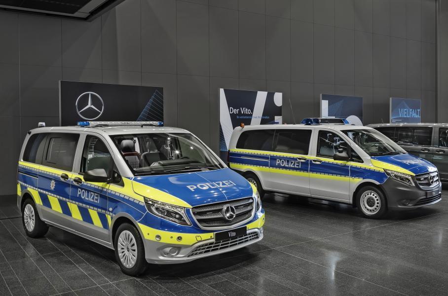 Новинки для полицейского парка от Mercedes-Benz