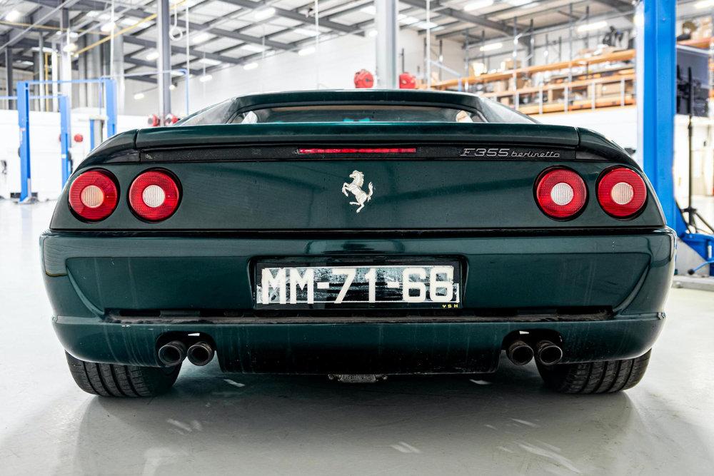 Ferrari F355 Berlinetta 1995 года