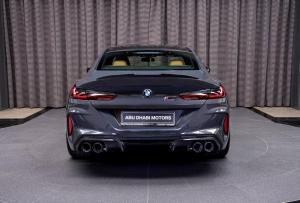 BMW M8 Competition Gran Coupe в цвете Brands Hatch Grey