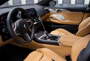 BMW M8 Competition Gran Coupe в цвете Brands Hatch Grey