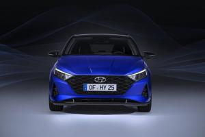 Новый Hyundai i20: автомобиль стал гибридом