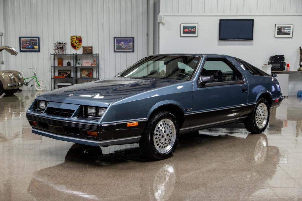 Dodge Daytona Turbo 1986 года с пробегом в 8 000 км продадут