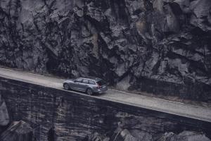 Volvo V90 B6 Cross Country 2020 года