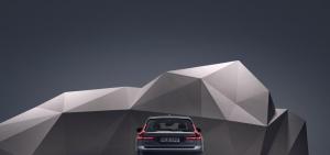 Volvo V90 B6 Cross Country 2020 года