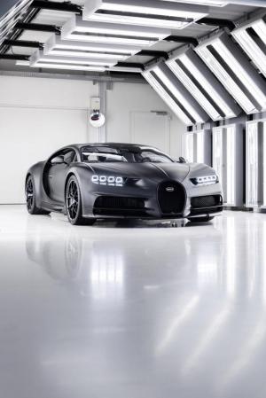 Bugatti Chiron Noire 2020 года