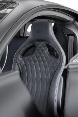 Bugatti Chiron Noire 2020 года