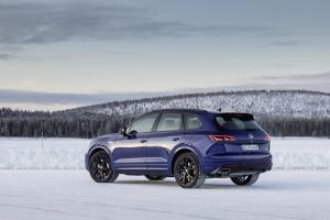 Volkswagen Touareg R 2020 года