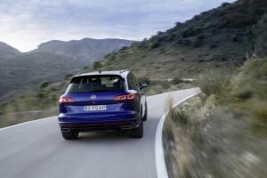 Volkswagen Touareg R 2020 года