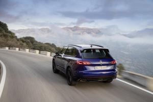 Volkswagen Touareg R 2020 года
