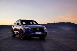 Volkswagen Touareg R 2020 года