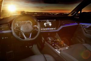 Volkswagen Touareg R 2020 года