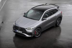 Mercedes-AMG GLA45 S 4Matic+ 2020 года