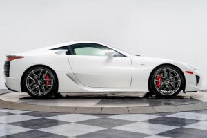 Lexus LF-A 2012 года