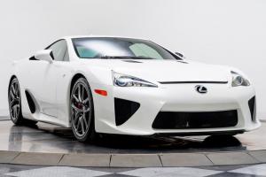 Lexus LF-A 2012 года