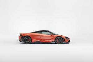 McLaren 765LT 2020 года