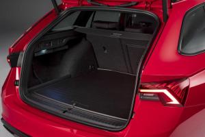 Skoda Octavia RS iV Combi 2020 года