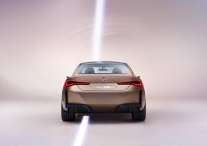 BMW Concept i4 2020 года