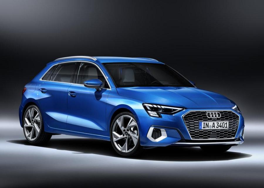 Новый Audi A3 изменил внешность