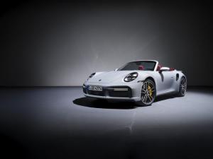 Porsche 911 Turbo S Cabriolet 2020 года