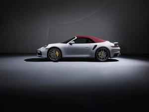 Porsche 911 Turbo S Cabriolet 2020 года