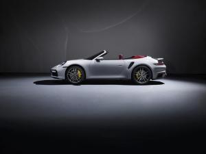 Porsche 911 Turbo S Cabriolet 2020 года