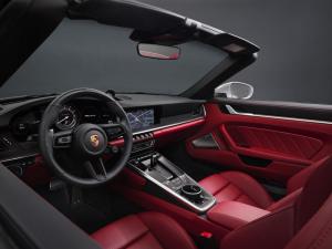 Porsche 911 Turbo S Cabriolet 2020 года