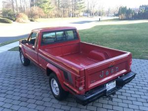Jeep Comanche Pioneer 4x4 1989 года