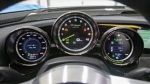 Porsche 918 Spyder Weissach Package 2015 года, Mecum